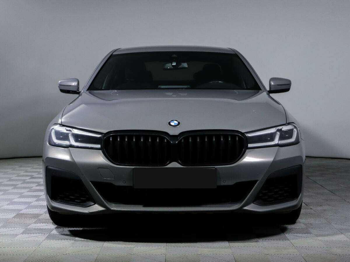BMW 5 серии с пробегом — 2020 год. Фото: #1