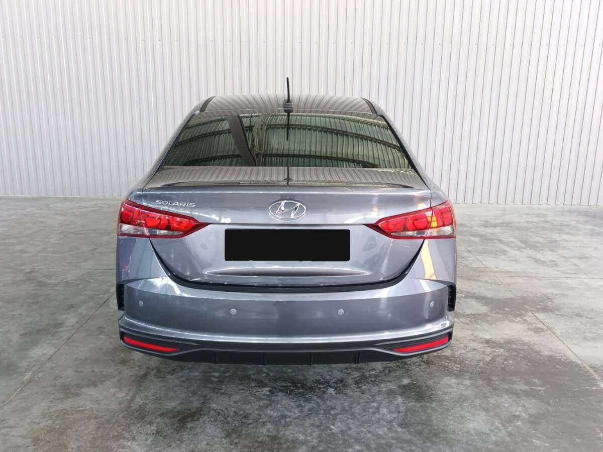 Hyundai Solaris с пробегом — 2022 год. Фото: #5