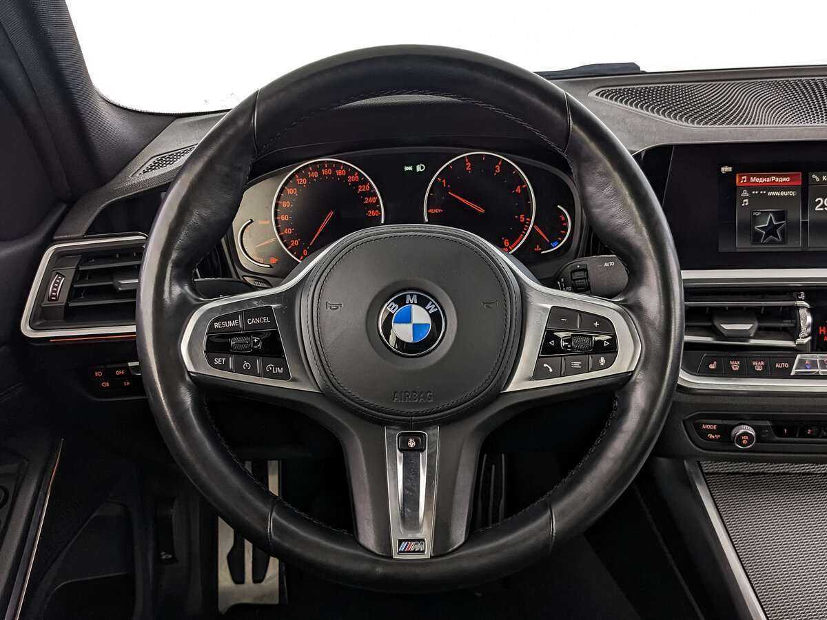 BMW 3 серии с пробегом — 2019 год. Фото: #20