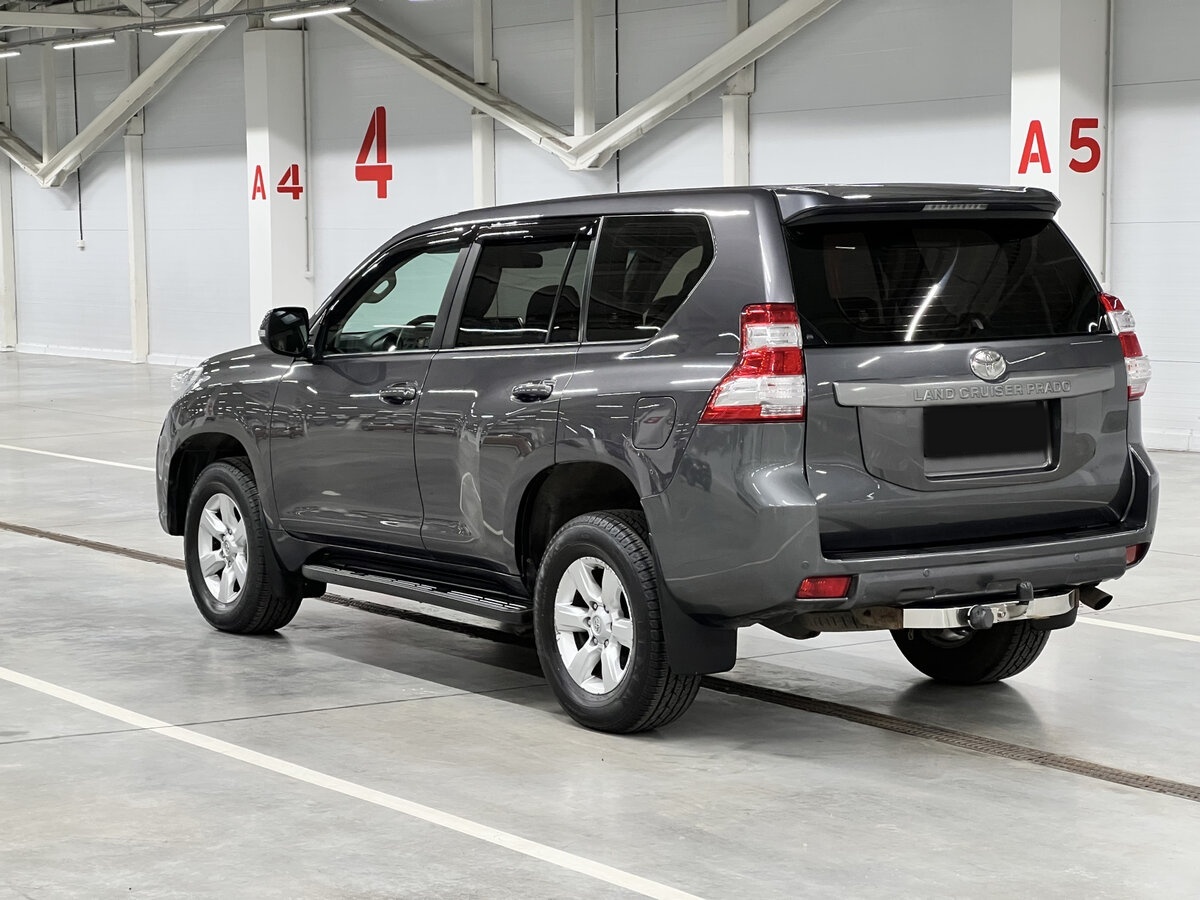 Toyota Land Cruiser Prado с пробегом — 2015 год. Фото: #6