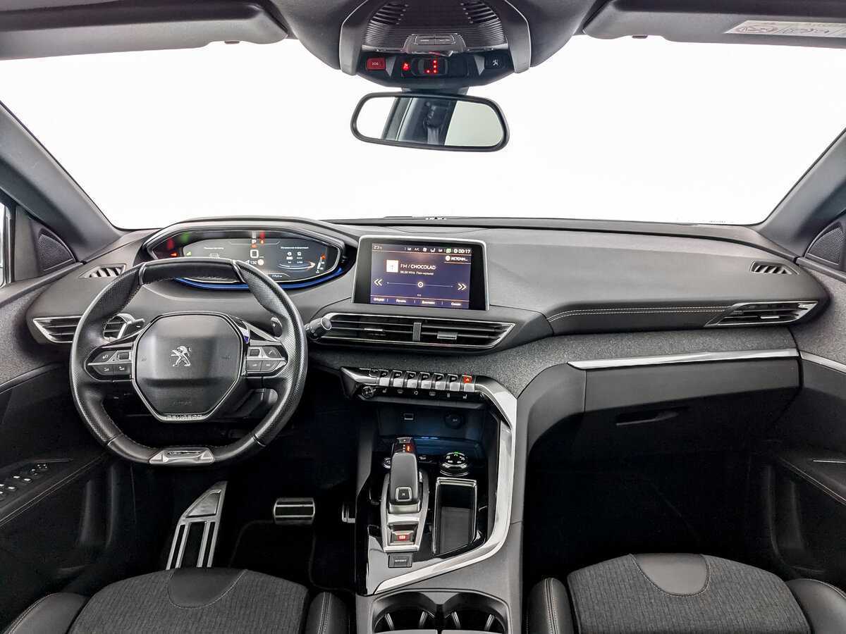 Peugeot 3008 с пробегом — 2018 год. Фото: #11