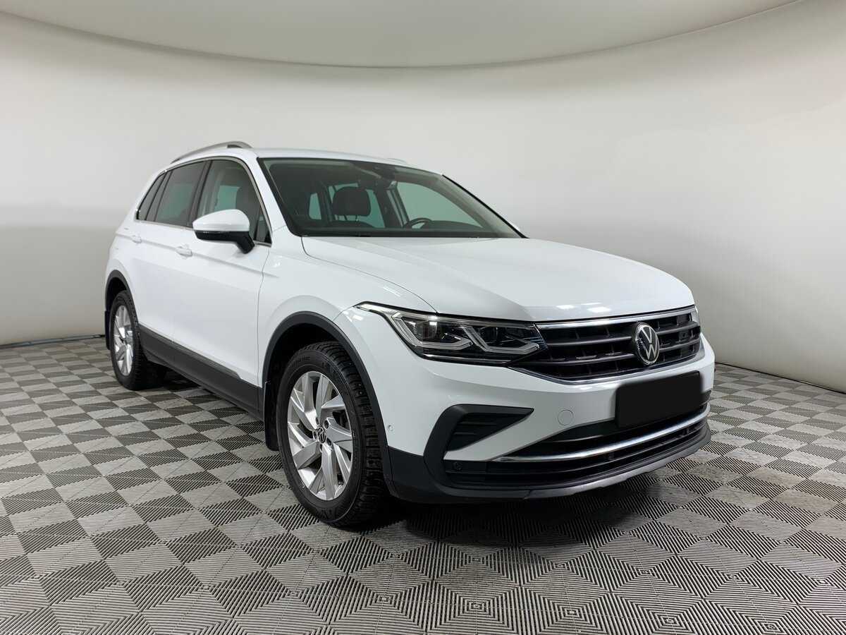 Volkswagen Tiguan с пробегом — 2021 год. Фото: #2