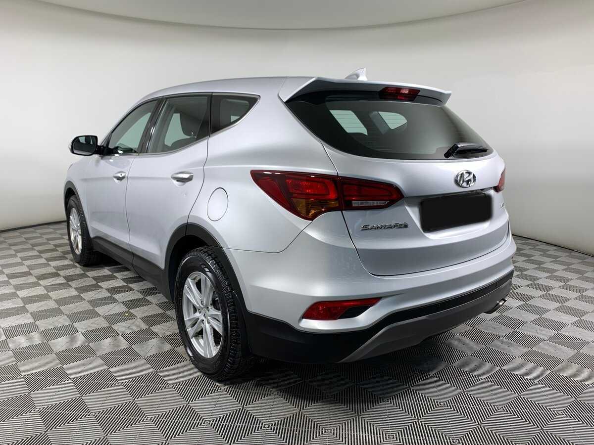 Hyundai Santa Fe с пробегом — 2017 год. Фото: #6