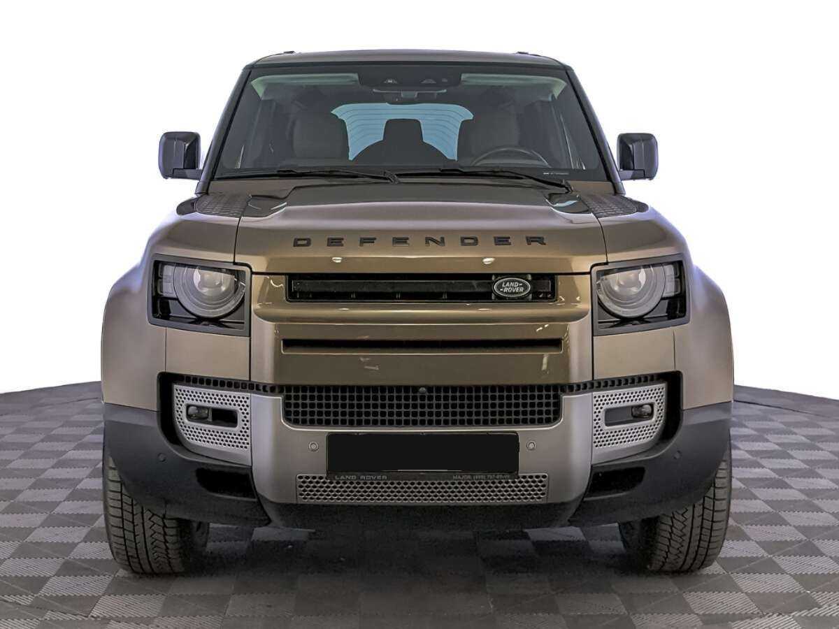 Land Rover Defender с пробегом — 2020 год. Фото: #1
