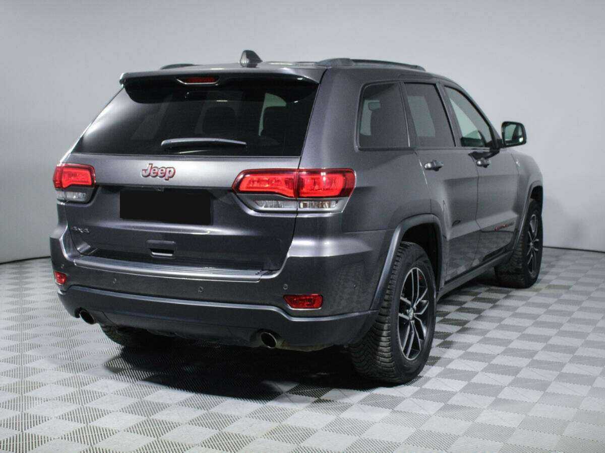 Jeep Grand Cherokee с пробегом — 2018 год. Фото: #4