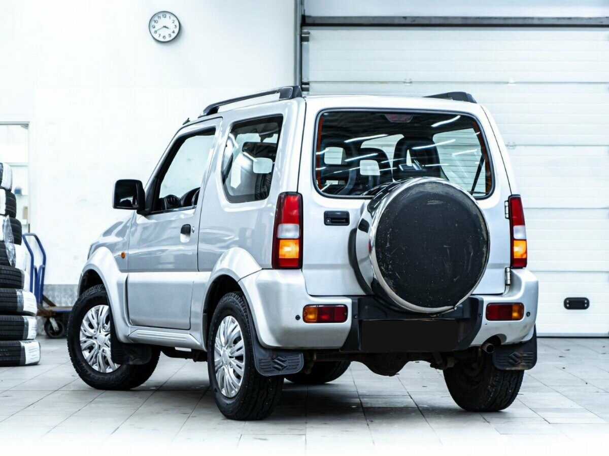 Suzuki Jimny с пробегом — 2007 год. Фото: #3