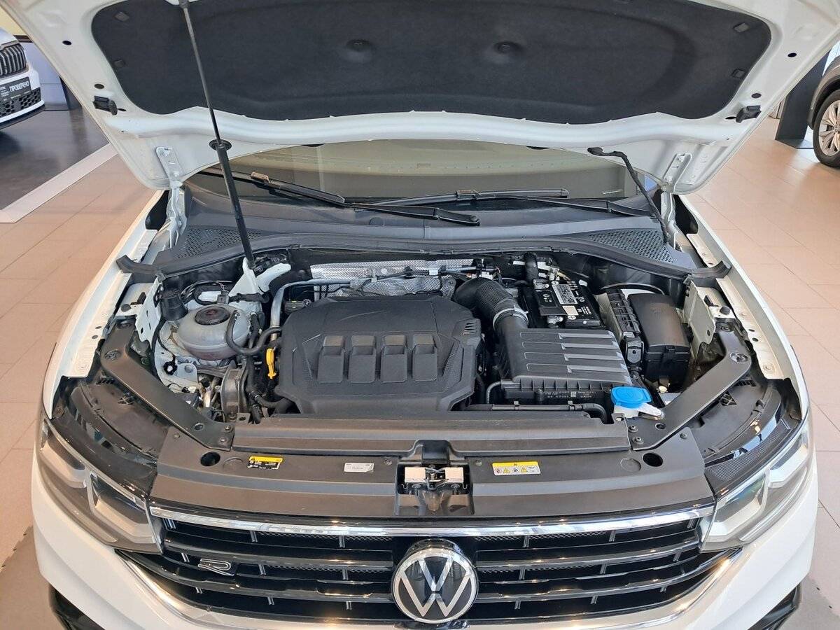 Volkswagen Tiguan с пробегом — 2021 год. Фото: #8