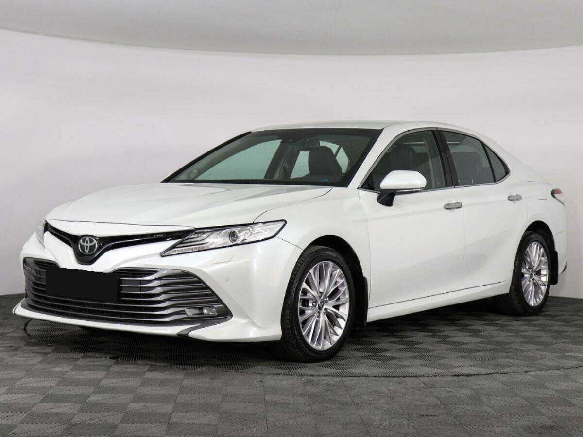 Toyota Camry с пробегом — 2021 год. Посмотреть фото