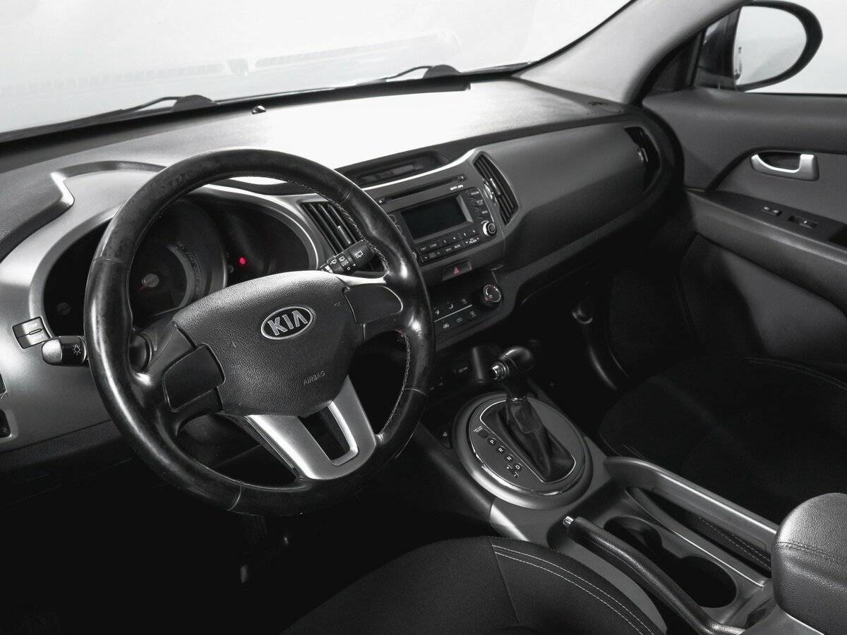 Kia Sportage с пробегом — 2015 год. Фото: #13