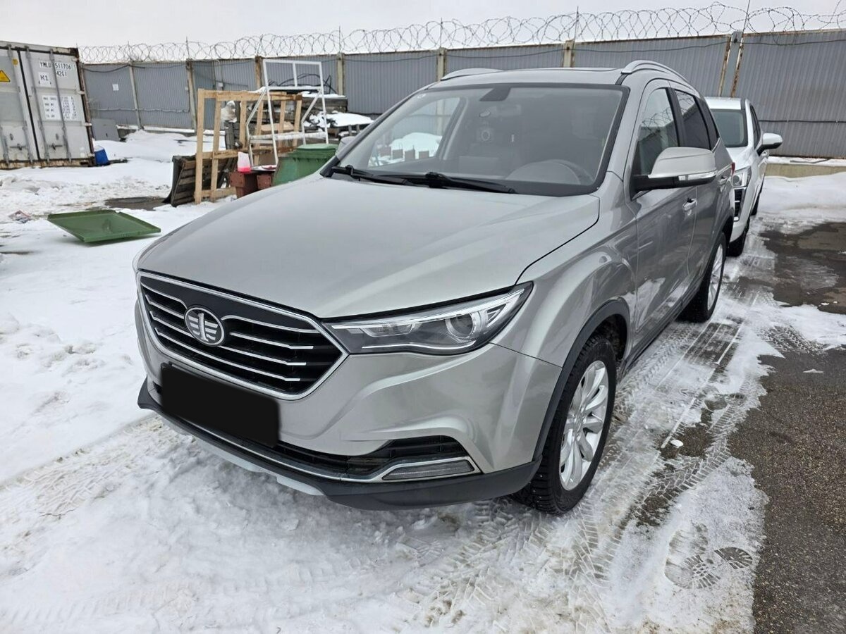 FAW Besturn X40 с пробегом — 2021 год. Фото: #0