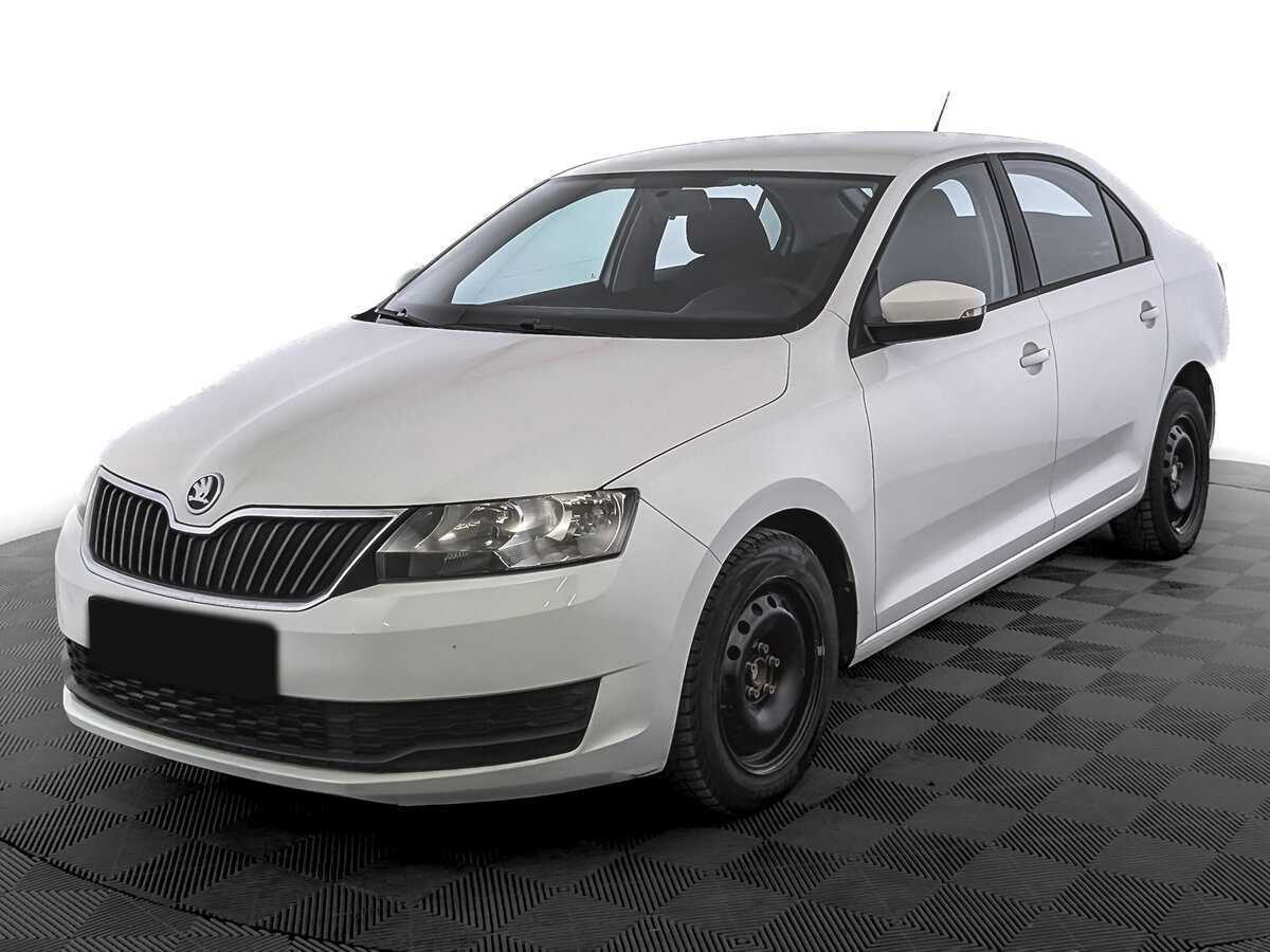 Skoda Rapid с пробегом — 2017 год. Посмотреть фото
