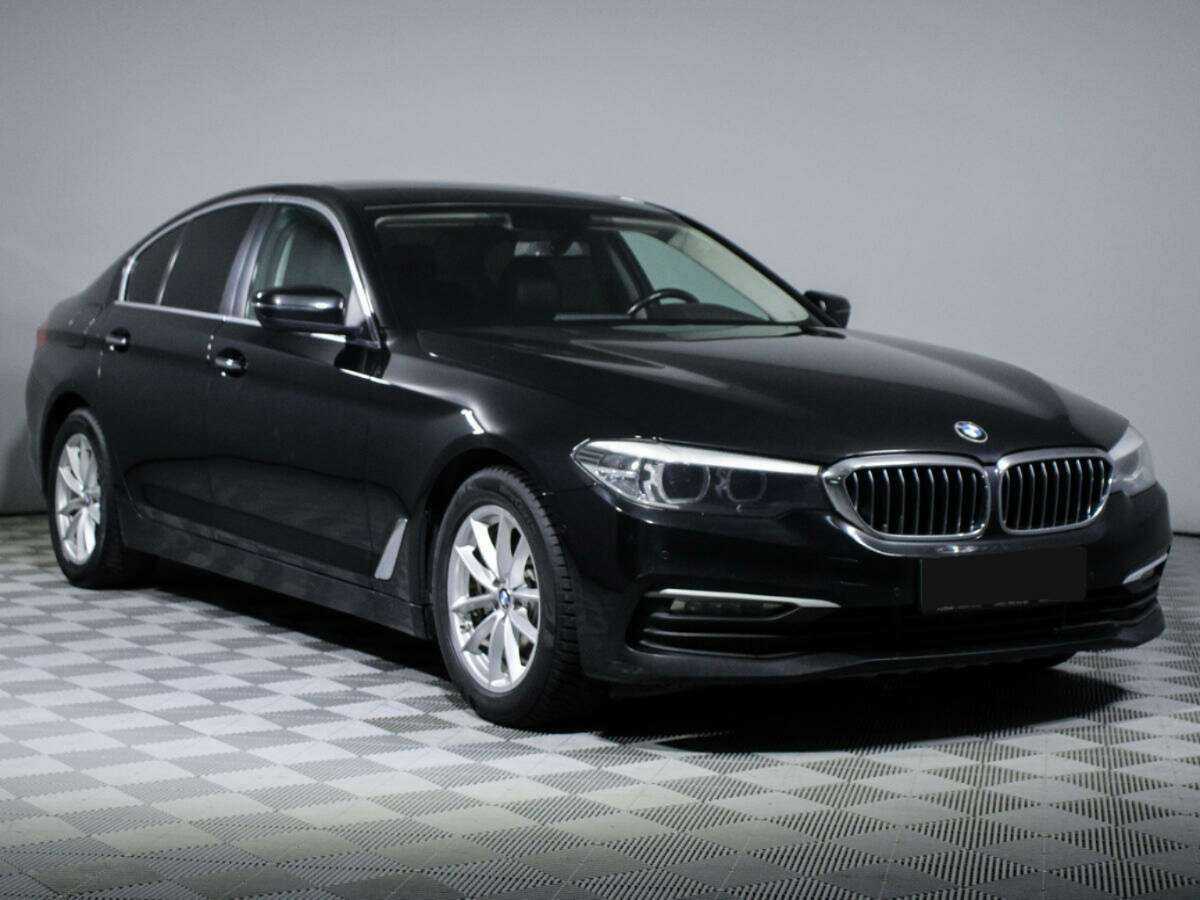 BMW 5 серии с пробегом — 2017 год. Фото: #2