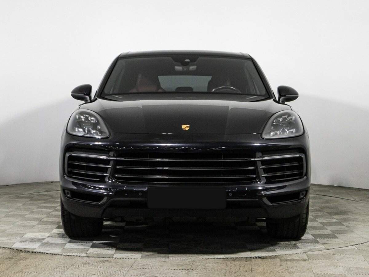 Porsche Cayenne с пробегом — 2018 год. Фото: #1