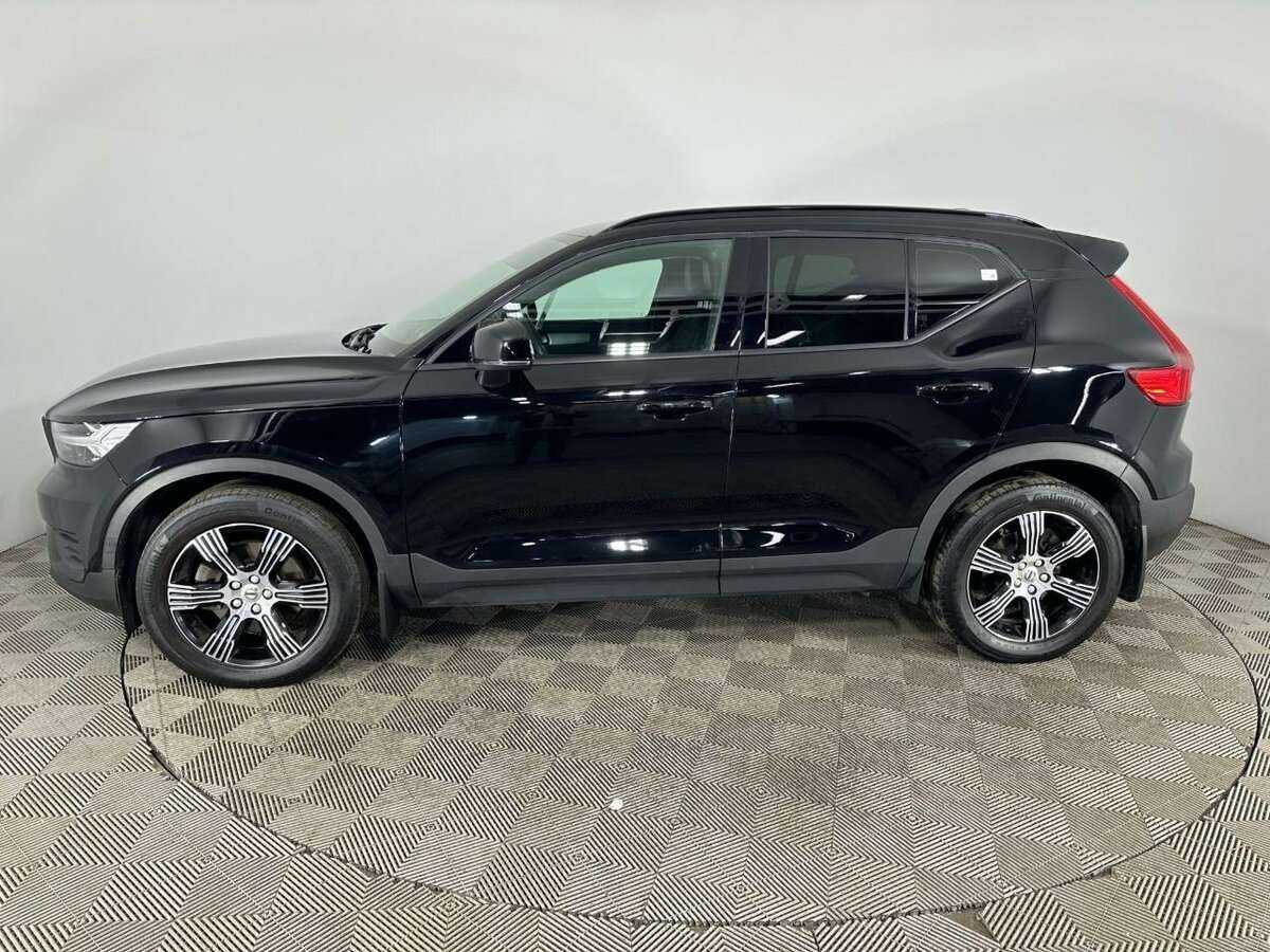 Volvo XC40 с пробегом — 2018 год. Фото: #4