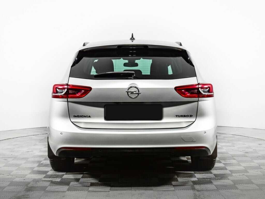 Opel Insignia с пробегом — 2018 год. Фото: #5