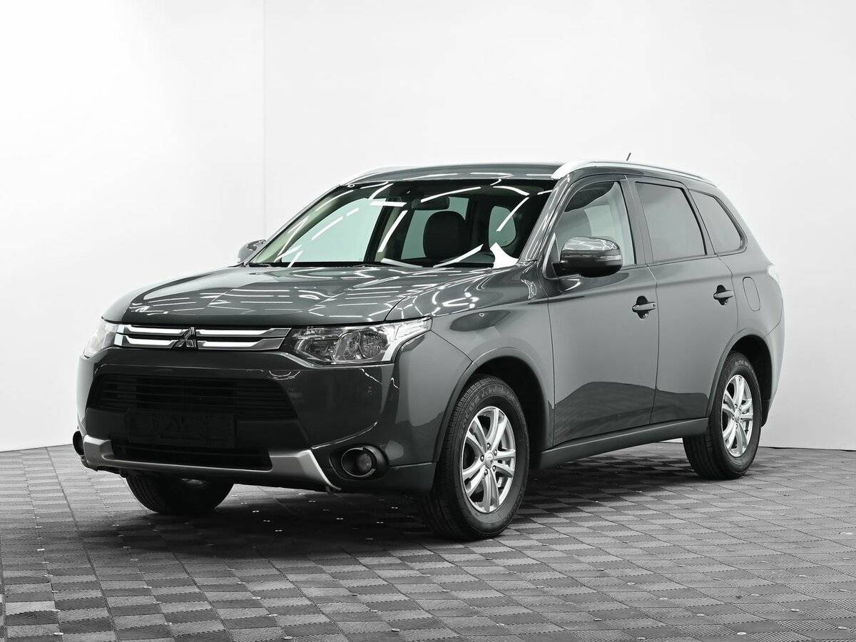 Mitsubishi Outlander с пробегом — 2014 год. Посмотреть фото