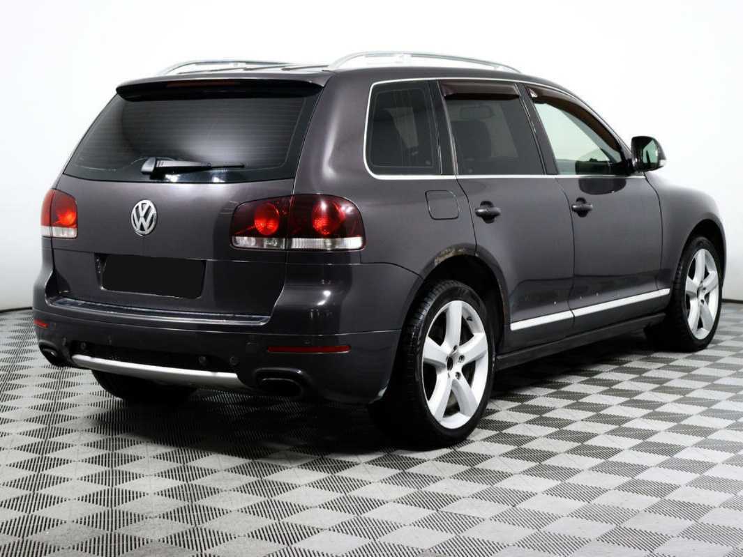 Volkswagen Touareg с пробегом — 2008 год. Фото: #4