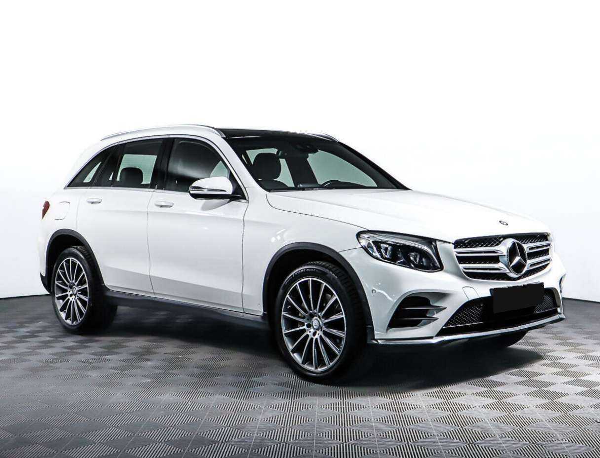 Mercedes-Benz GLC с пробегом — 2016 год. Фото: #2