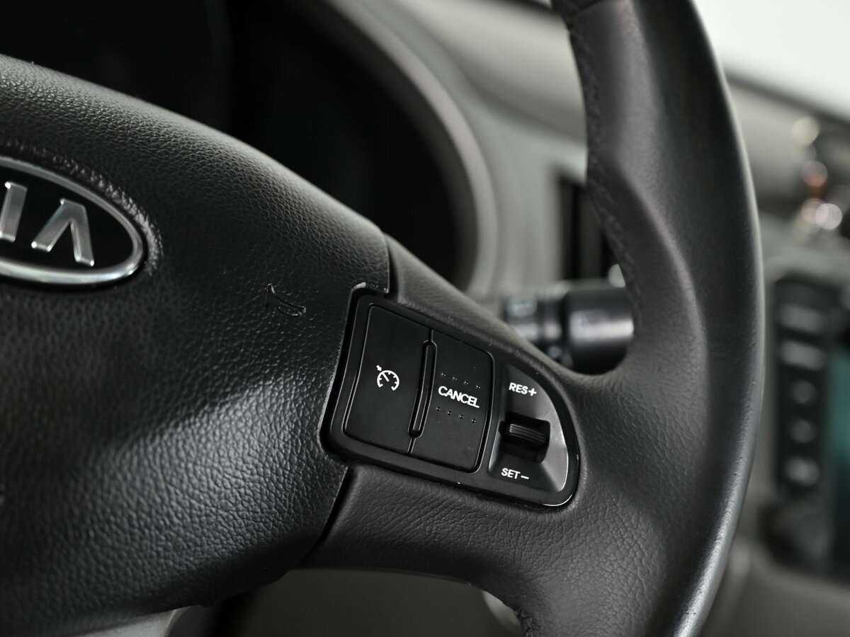 Kia Sportage с пробегом — 2011 год. Фото: #10