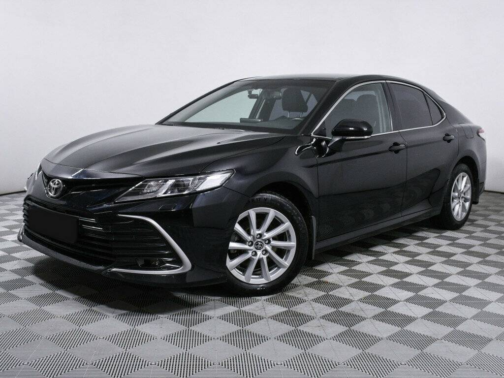 Toyota Camry с пробегом — 2021 год. Фото: #0