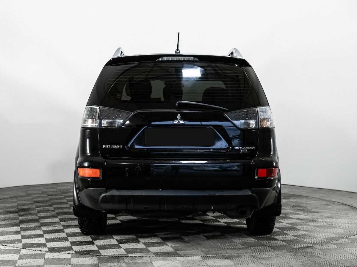 Mitsubishi Outlander с пробегом — 2010 год. Фото: #4