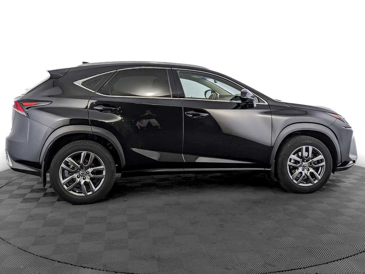 Lexus NX с пробегом — 2018 год. Фото: #3