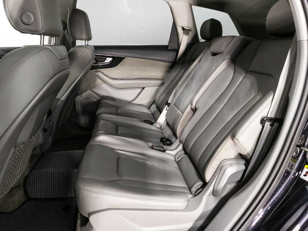Audi Q7 с пробегом — 2015 год. Фото: #9
