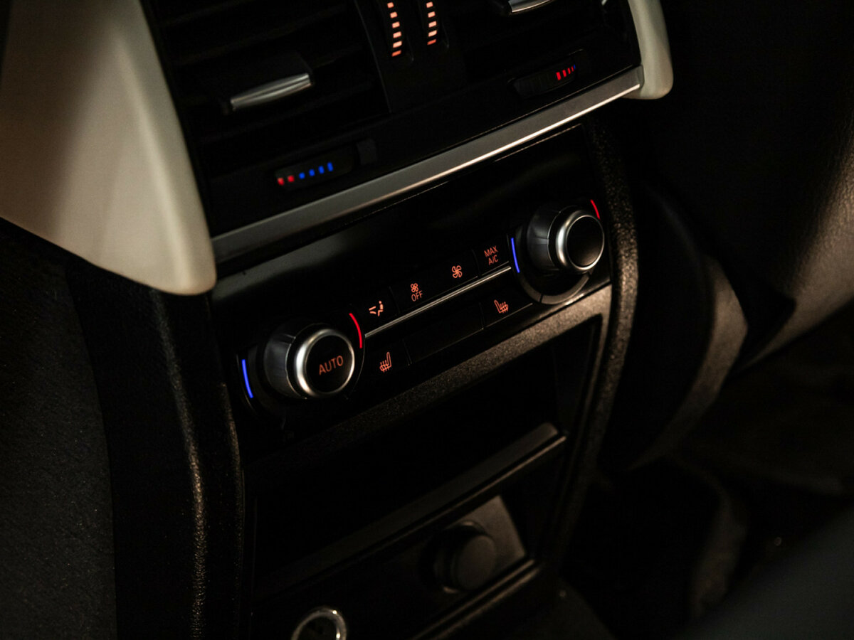 BMW X6 с пробегом — 2016 год. Фото: #13