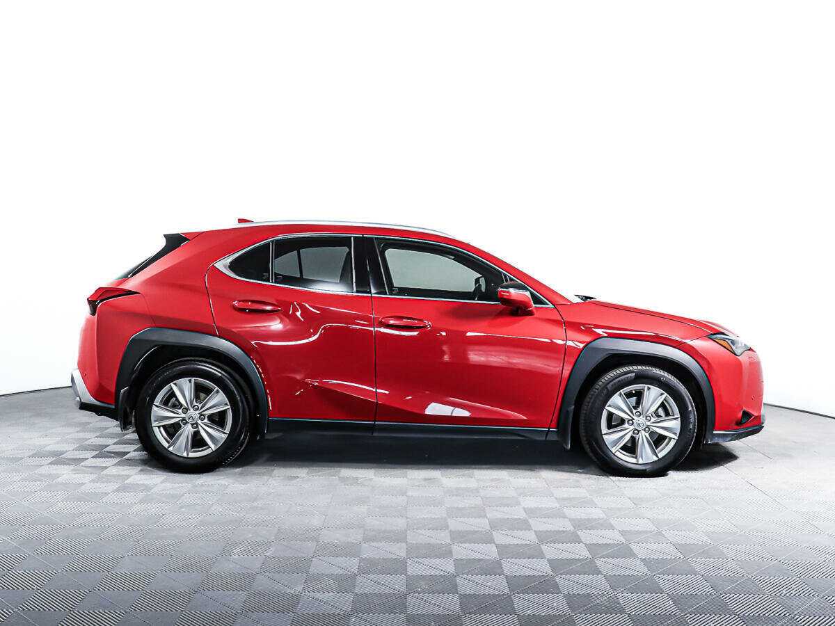 Lexus UX с пробегом — 2019 год. Фото: #1