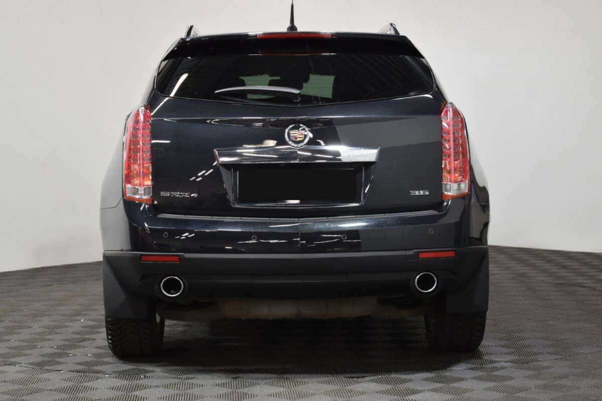 Cadillac SRX с пробегом — 2013 год. Фото: #4