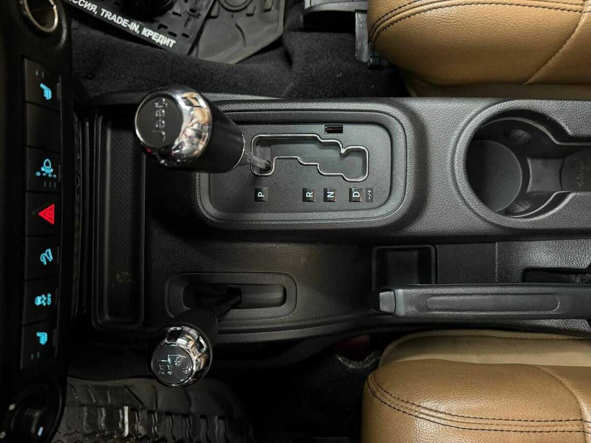 Jeep Wrangler с пробегом — 2011 год. Фото: #10