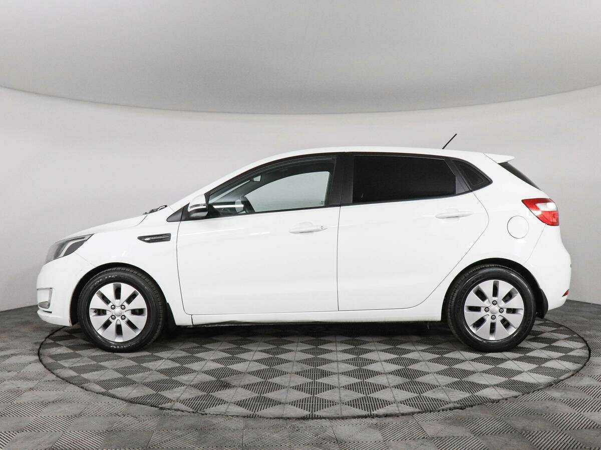 Kia Rio с пробегом — 2014 год. Фото: #7