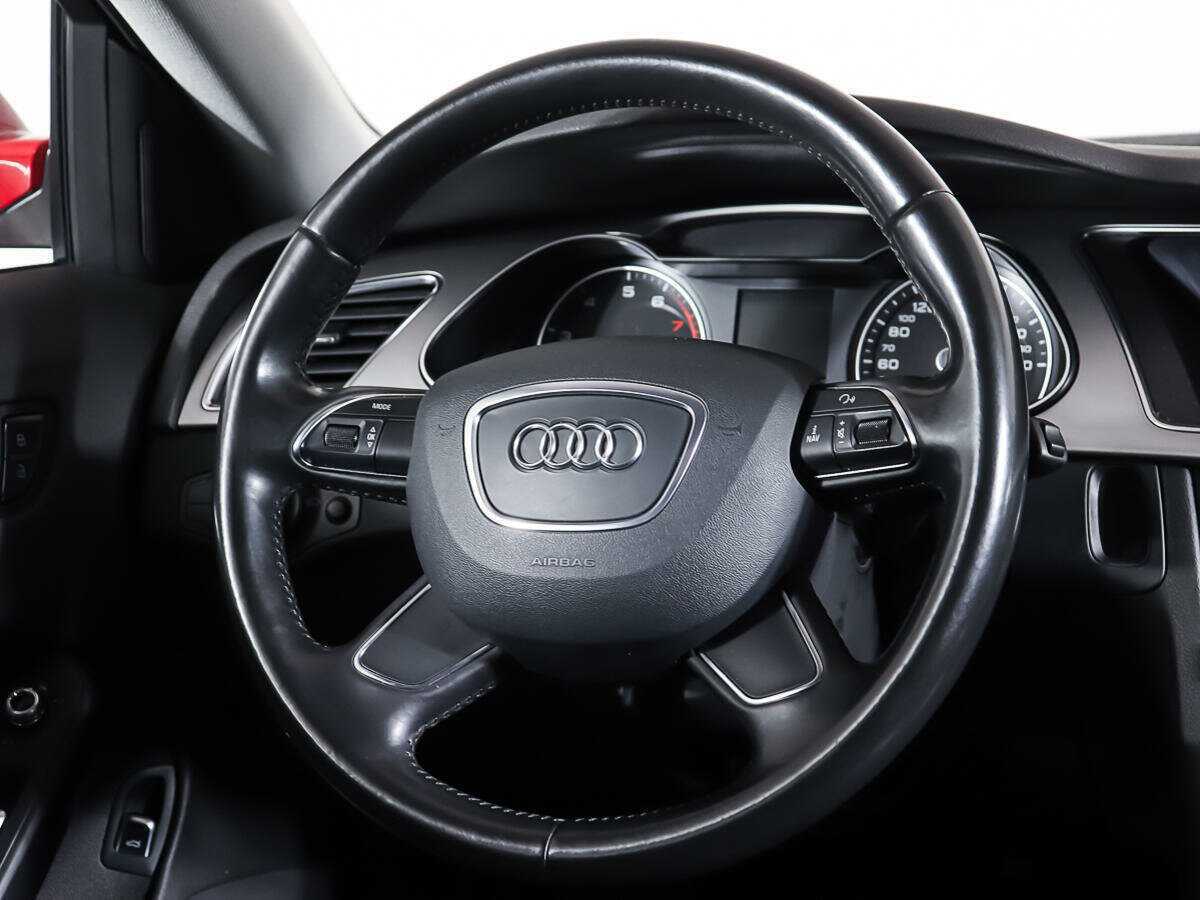 Audi A4 с пробегом — 2012 год. Фото: #14