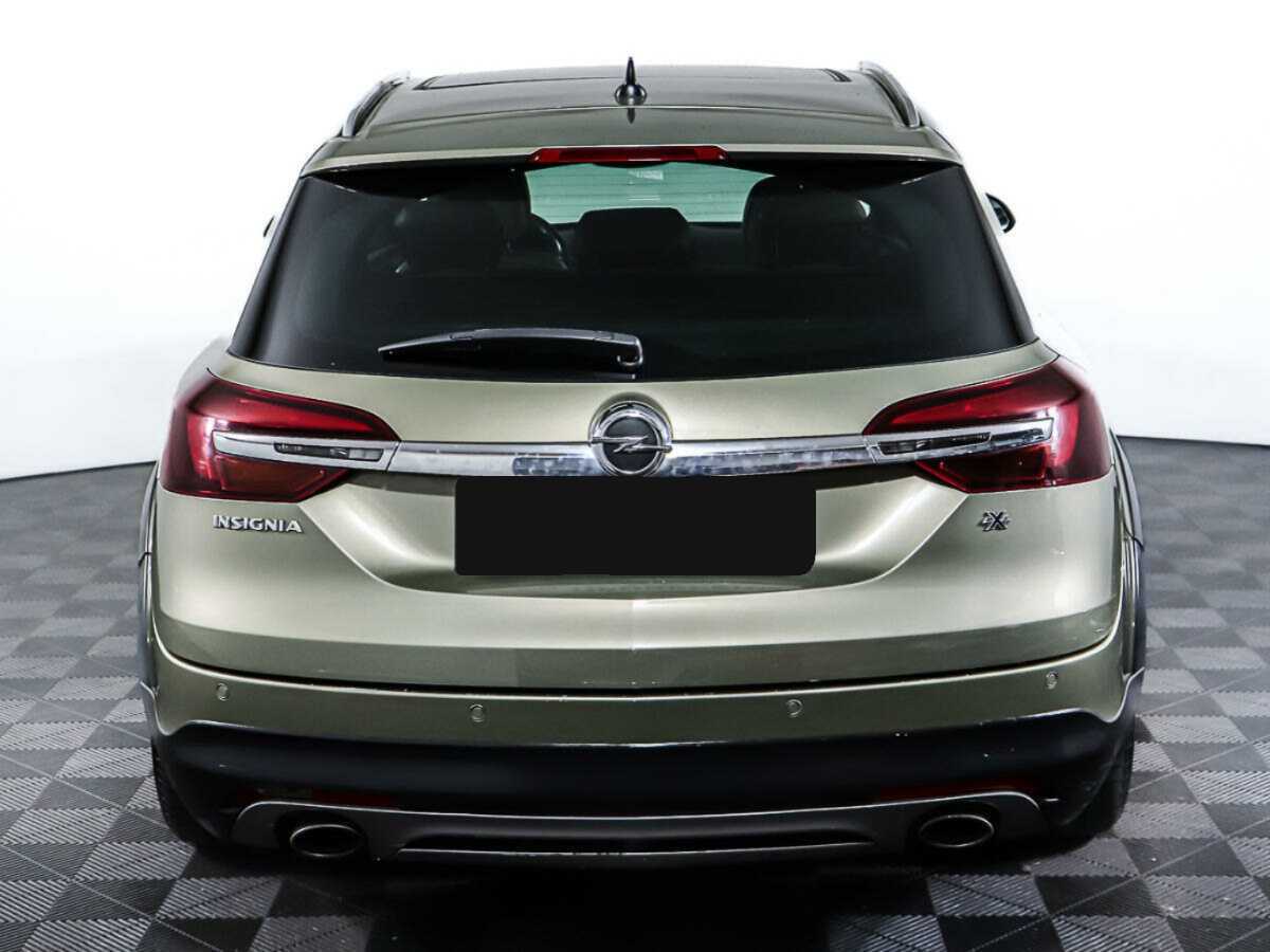 Opel Insignia с пробегом — 2014 год. Фото: #4