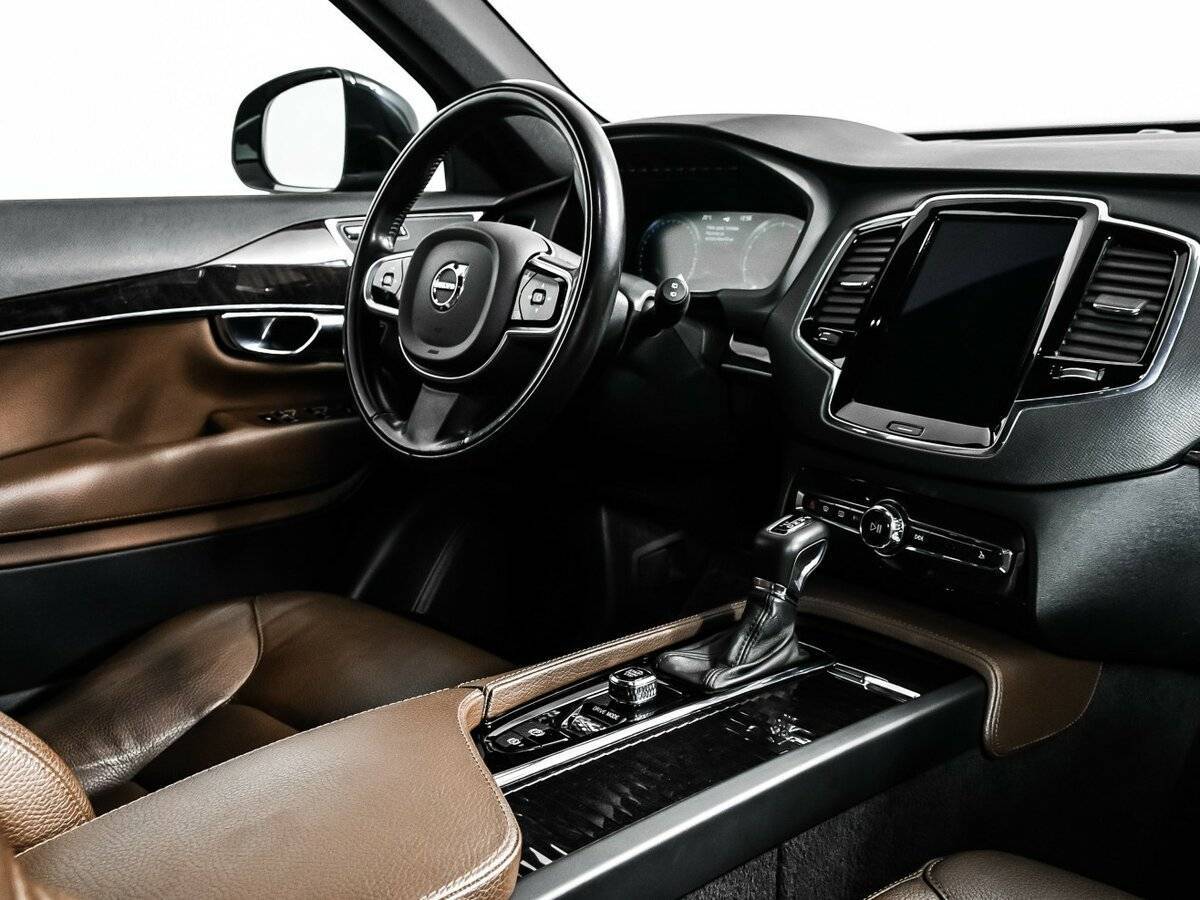 Volvo XC90 с пробегом — 2017 год. Фото: #8