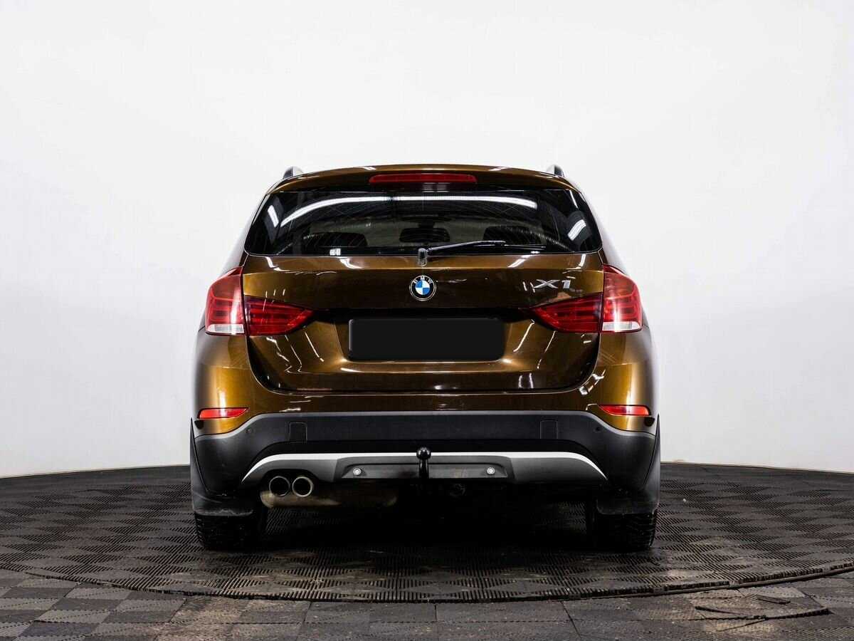 BMW X1 с пробегом — 2013 год. Фото: #4