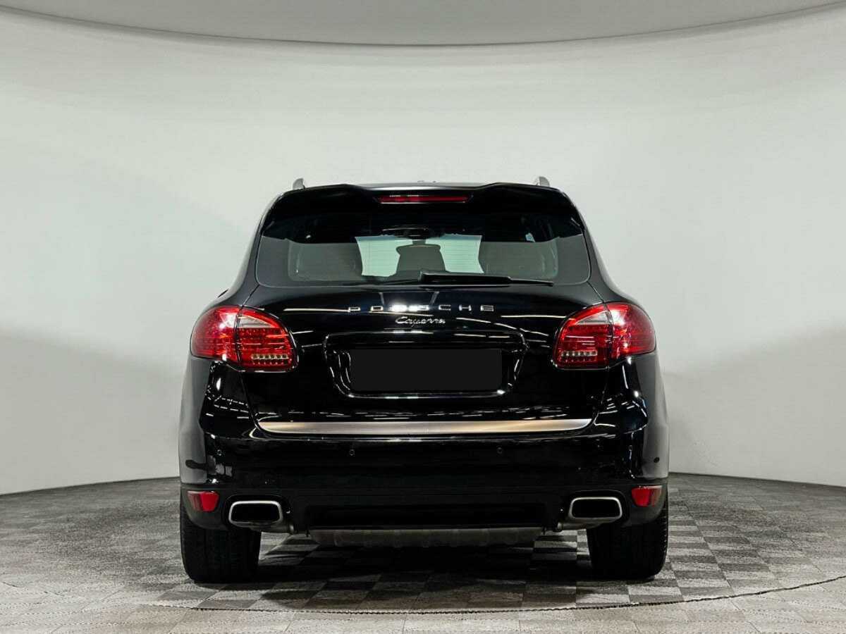 Porsche Cayenne с пробегом — 2012 год. Фото: #5