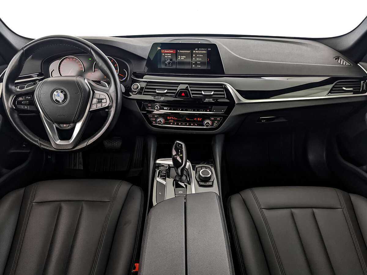 BMW 5 серии с пробегом — 2020 год. Фото: #9