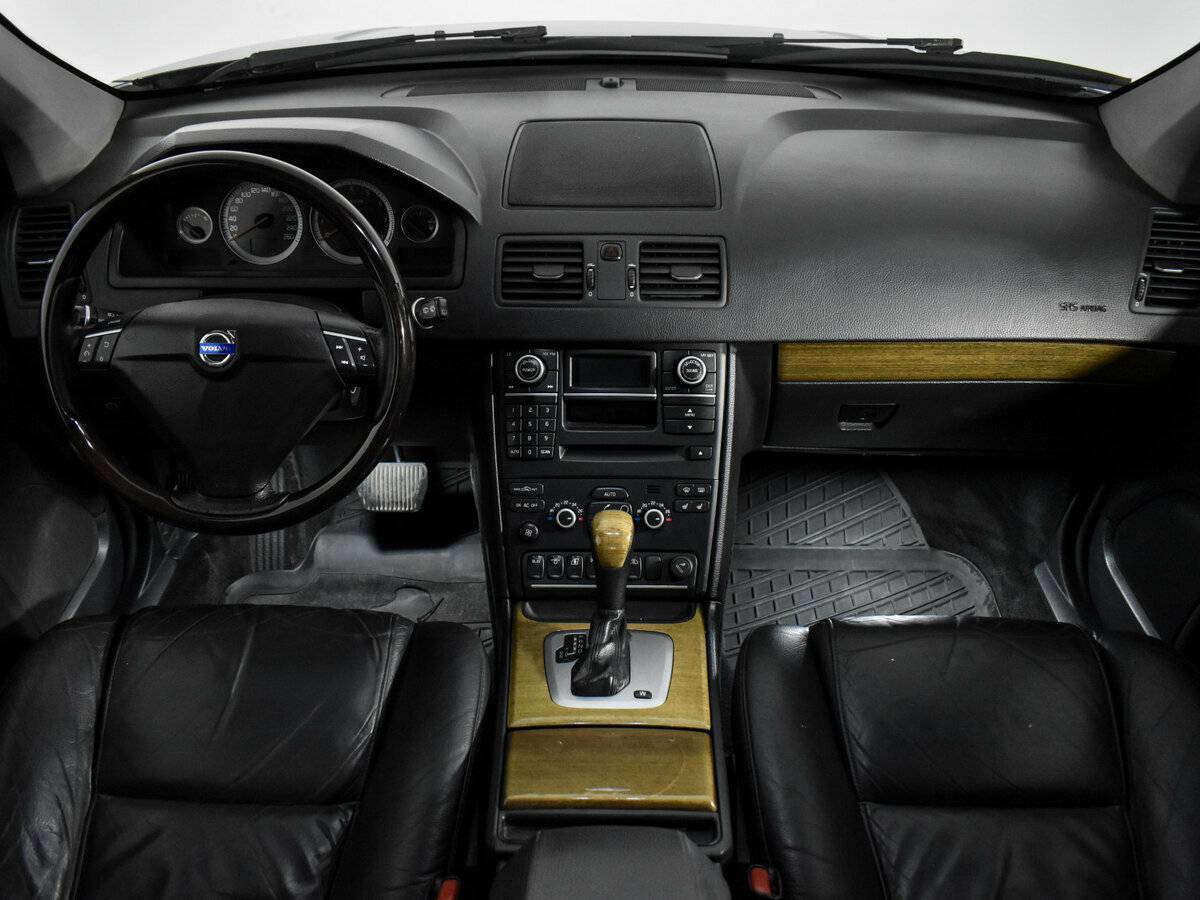 Volvo XC90 с пробегом — 2008 год. Фото: #11