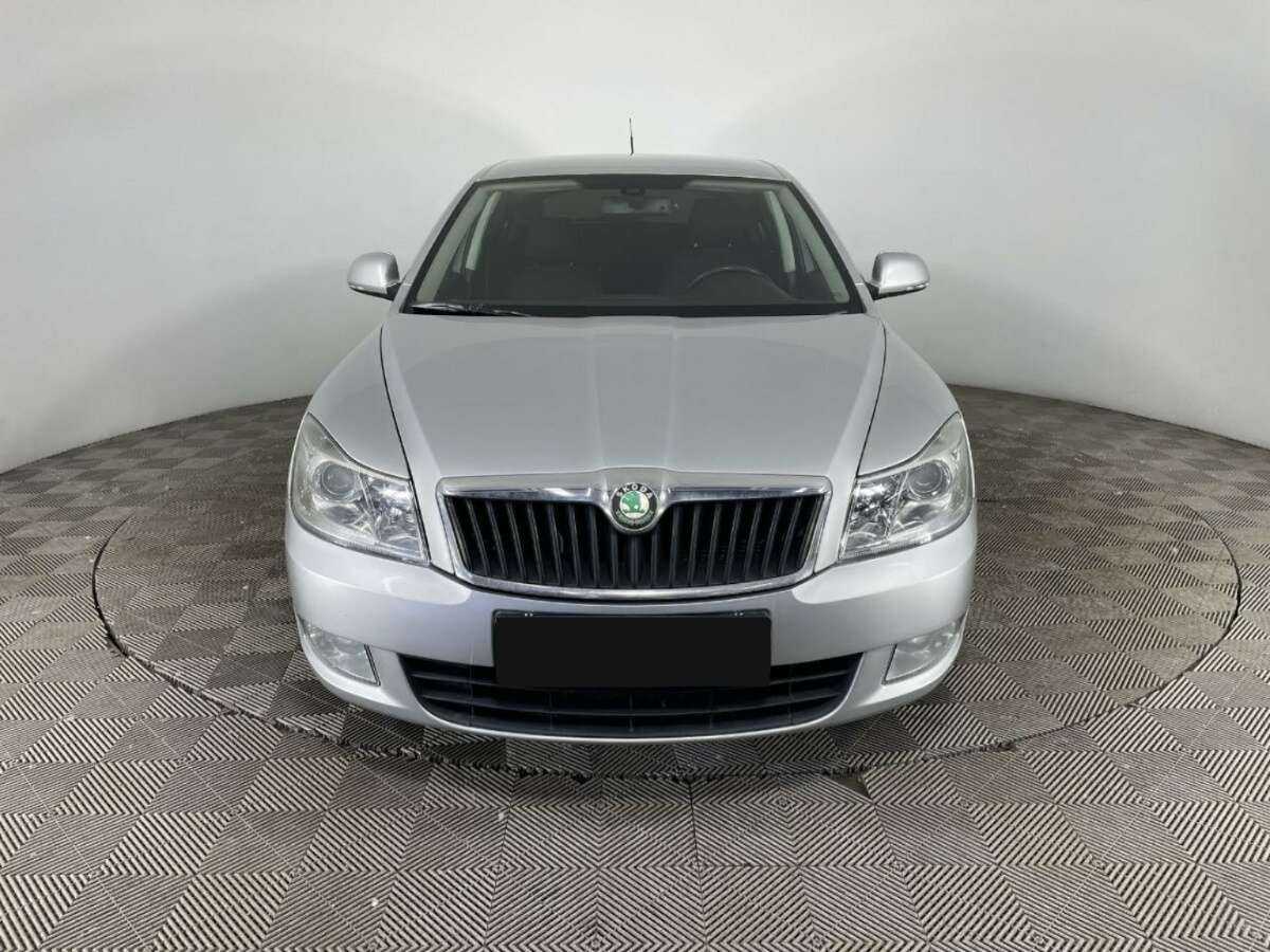 Skoda Octavia с пробегом — 2010 год. Фото: #1