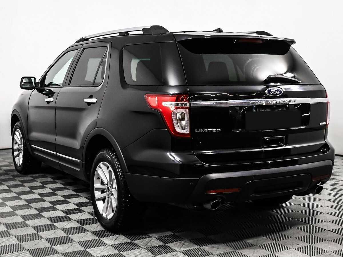 Ford Explorer с пробегом — 2014 год. Фото: #6