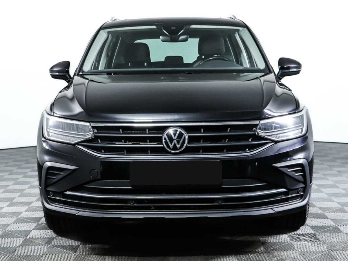 Volkswagen Tiguan с пробегом — 2021 год. Фото: #0