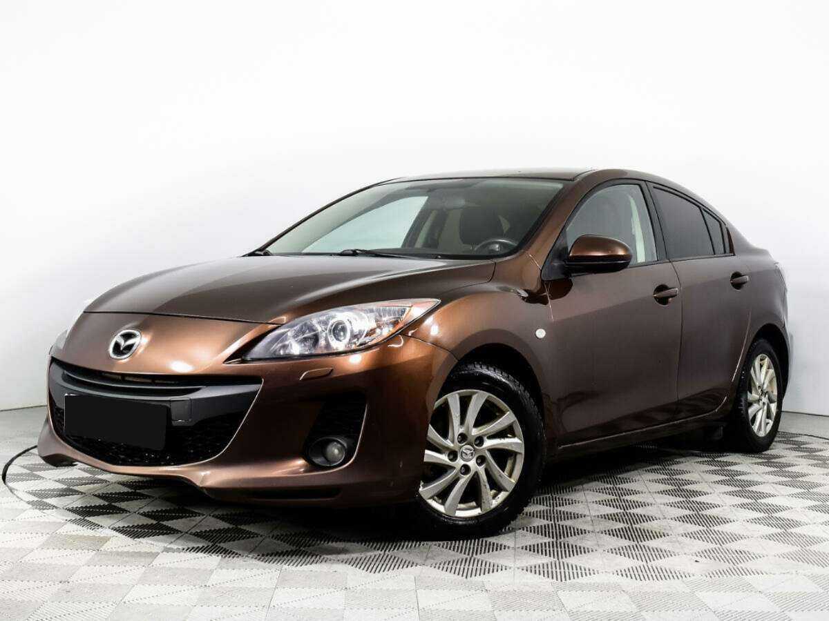 Mazda 3 с пробегом — 2012 год. Фото: #0
