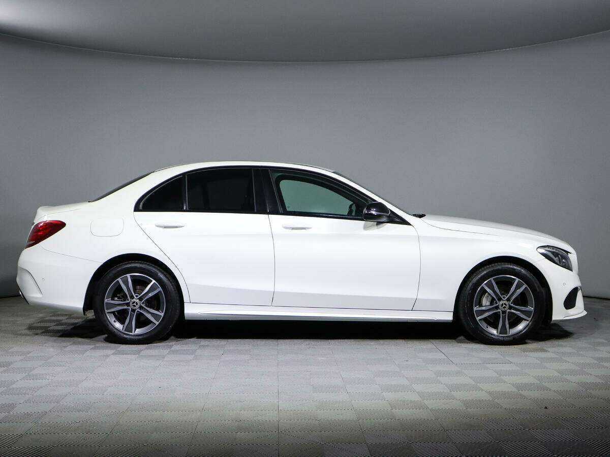 Mercedes-Benz C-Класс с пробегом — 2018 год. Фото: #2