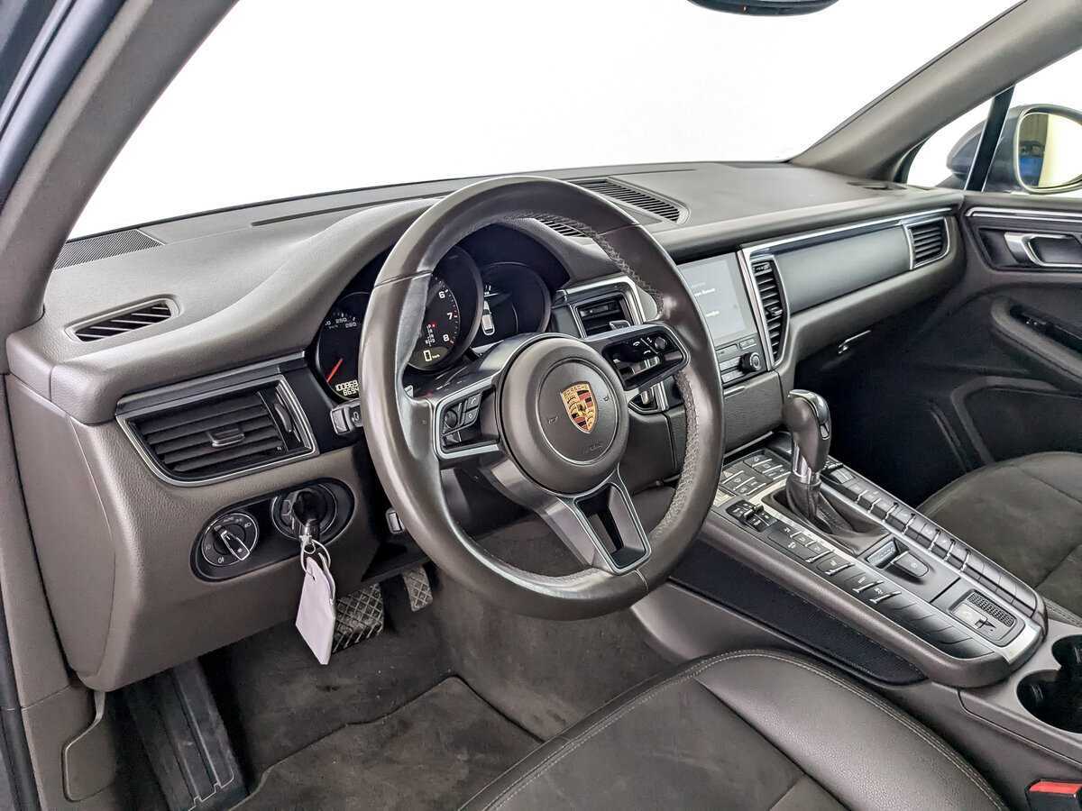 Porsche Macan с пробегом — 2018 год. Фото: #14