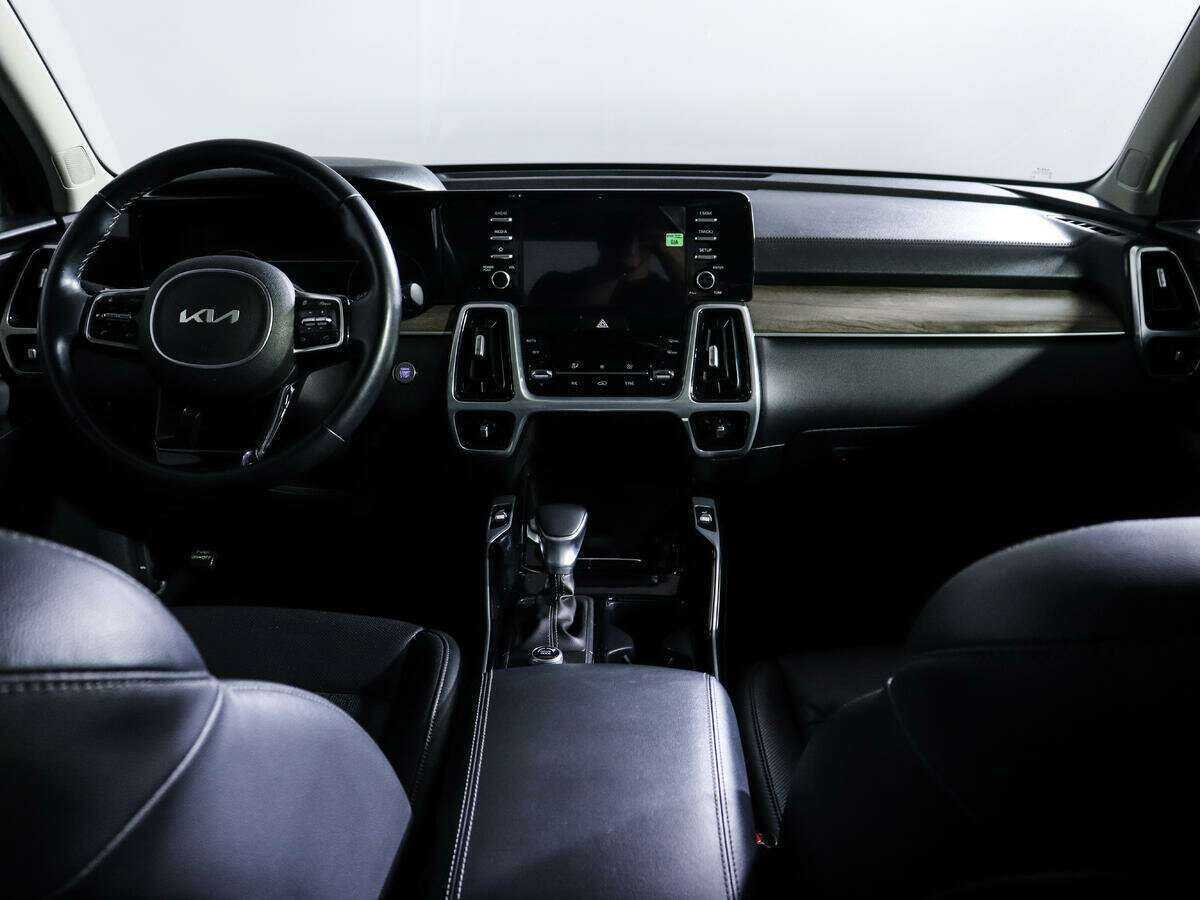 Kia Sorento с пробегом — 2021 год. Фото: #10