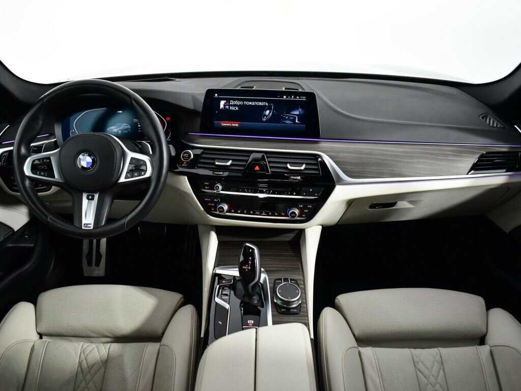 BMW 5 серии с пробегом — 2019 год. Фото: #11