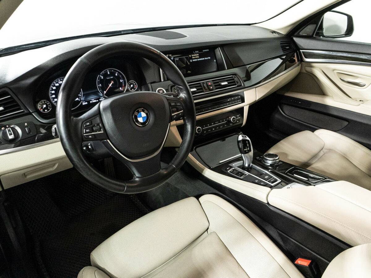 BMW 5 серии с пробегом — 2016 год. Фото: #10