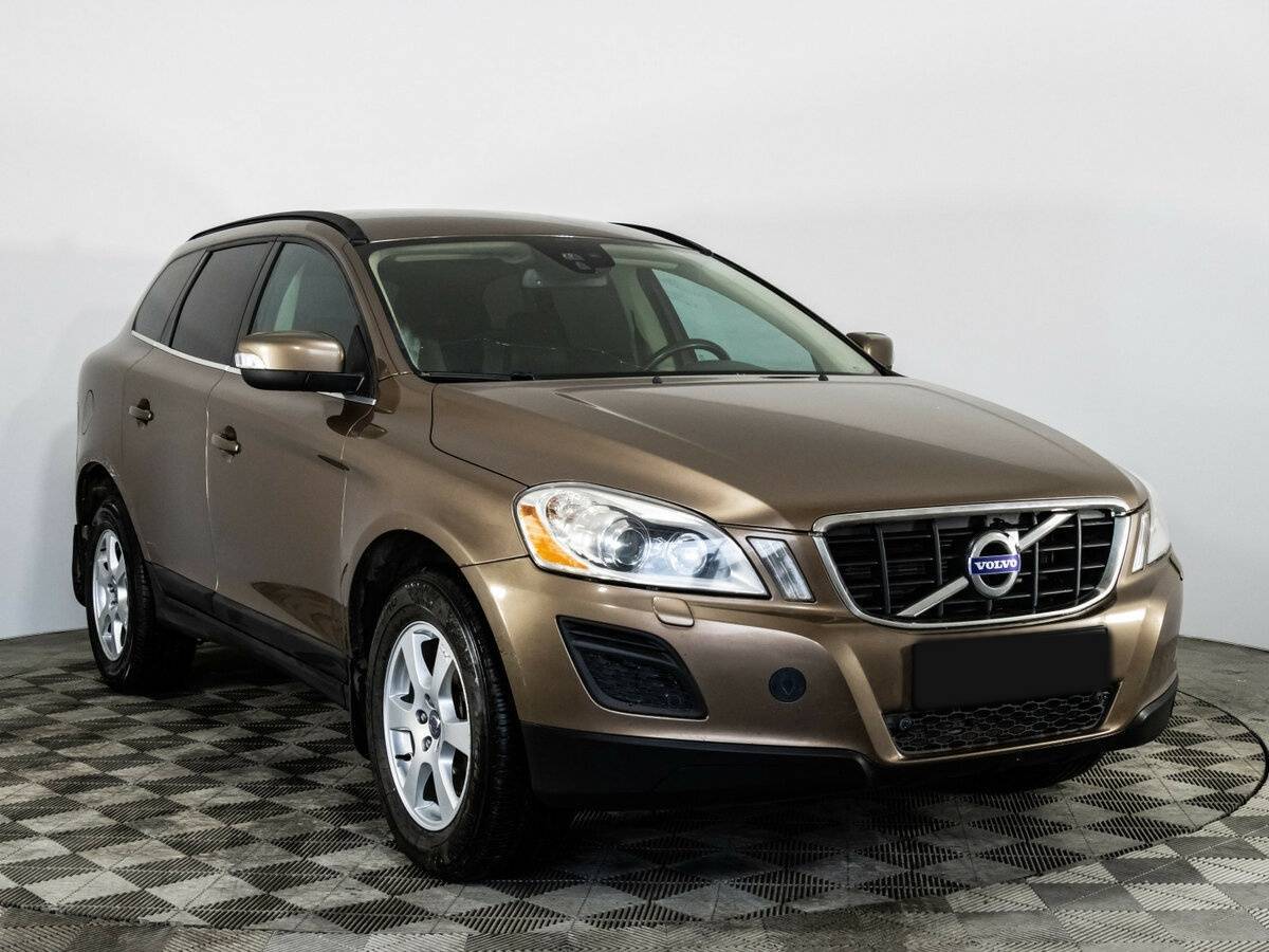 Volvo XC60 с пробегом — 2011 год. Фото: #2