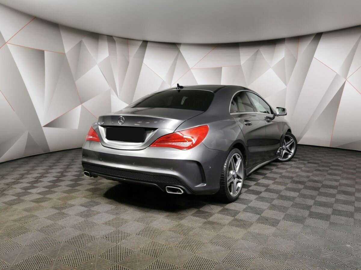 Mercedes-Benz CLA с пробегом — 2015 год. Фото: #1